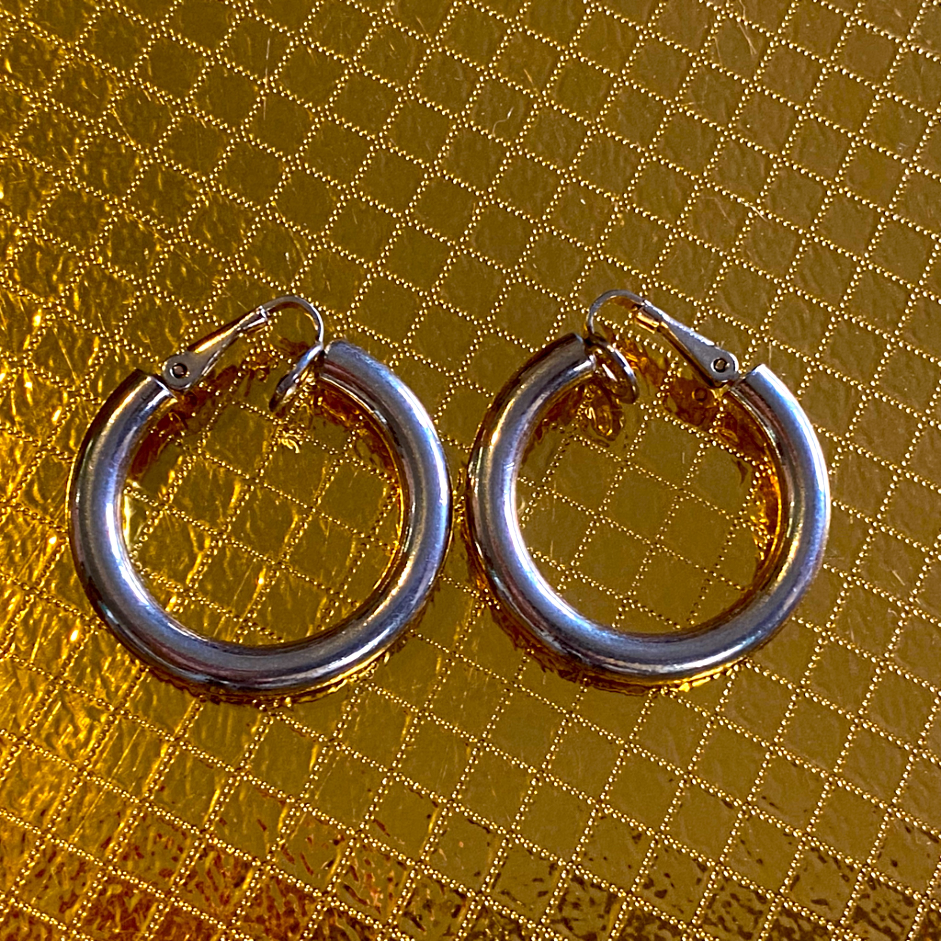 Vintage Pair Chunky Gold Clip On Hoop EarringsBergere 12$